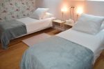 Flamingo room