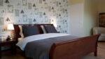 Leaf room at Mostarlic Vegan B&B